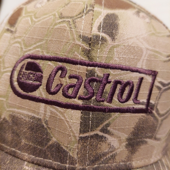 Castrol Oil brown leaf camo design US flag embroidered trucker hat. - Picture 10 of 11